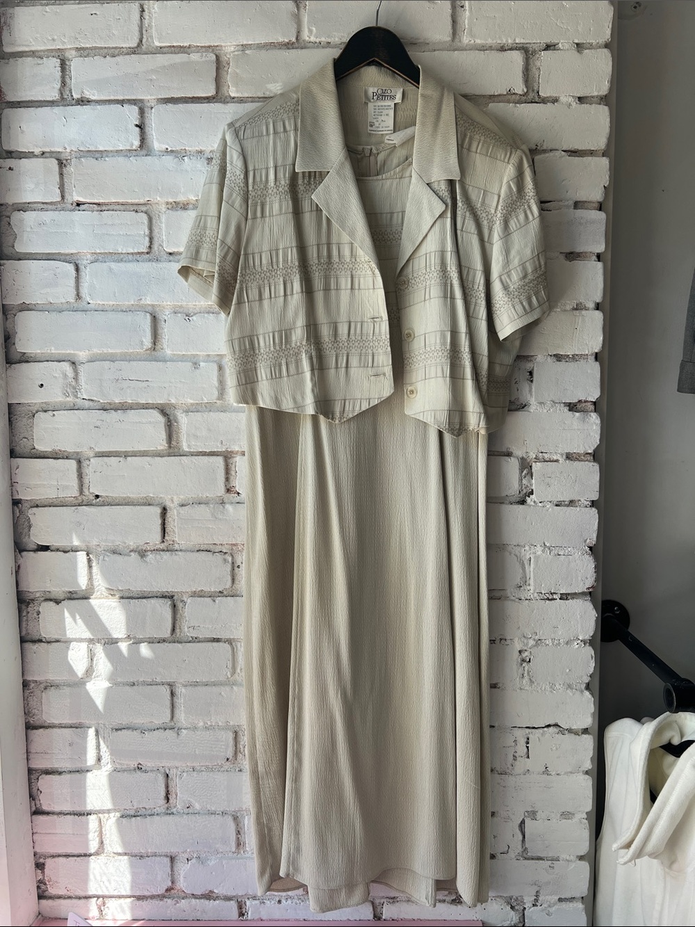 Vintage Two-Piece Cream Dress Set rayon lightweight set